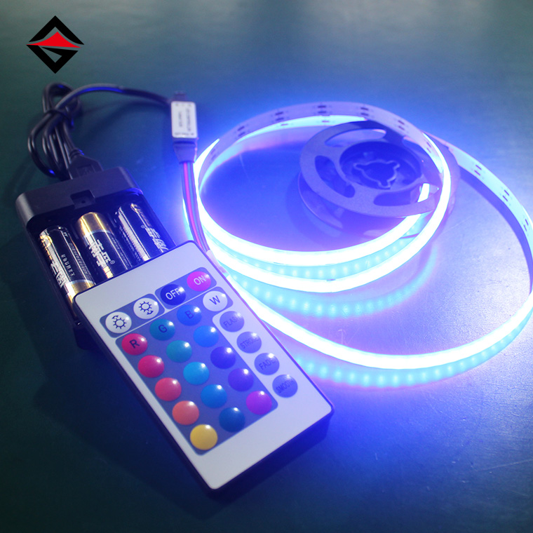 5V RGB COB LED лента со USB далечински управувач со 24-клуч и кутија за батерии